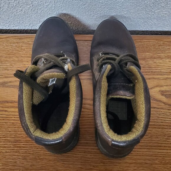 Womens Timberland Brown Ankle Lace Up Boots Size 6.5M - Picture 5 of 9